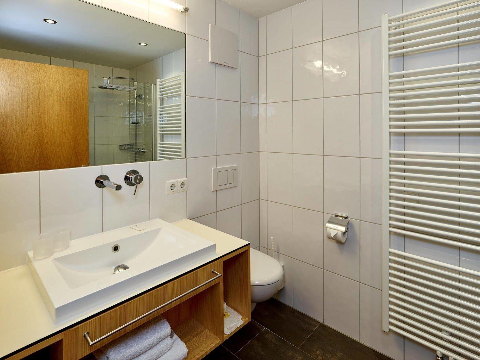 Hotel Monika Gaschurn Bagian luar foto